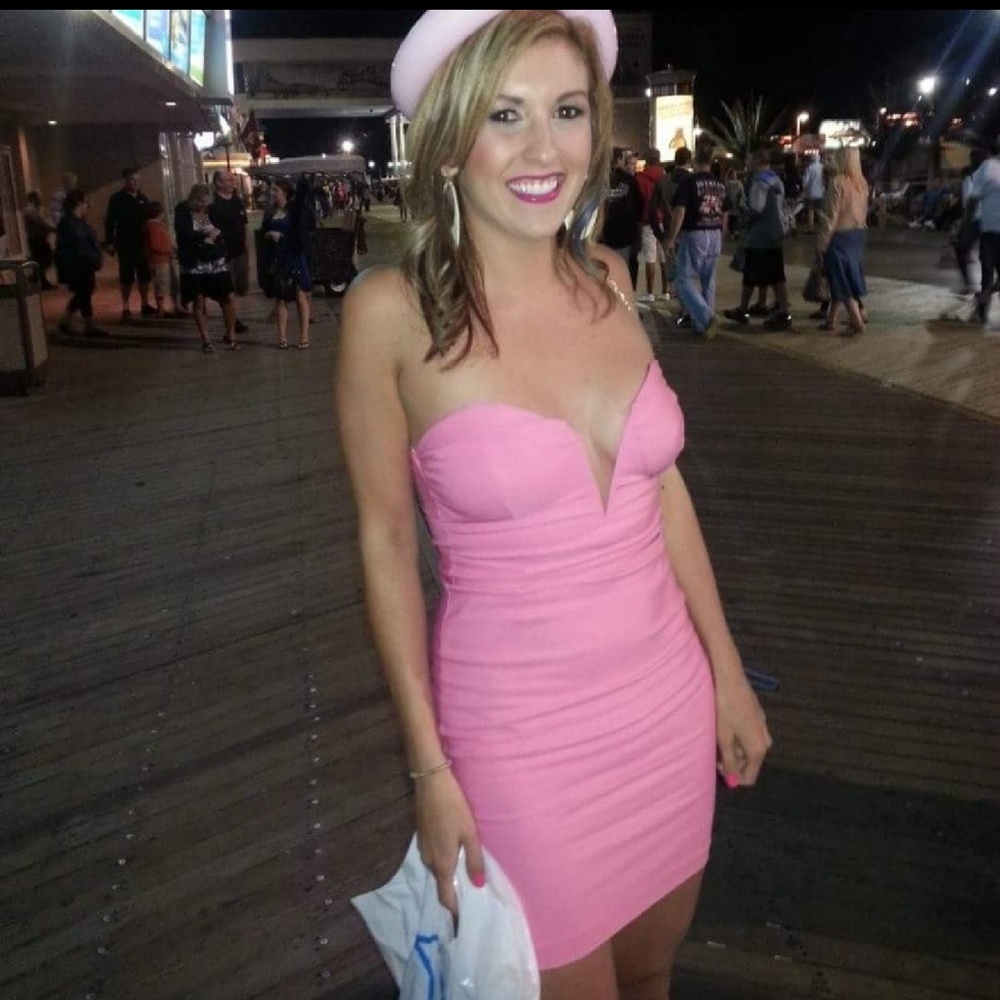LULU'S pink dress